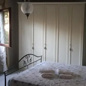 Couette-café Domus Garden, Olbia