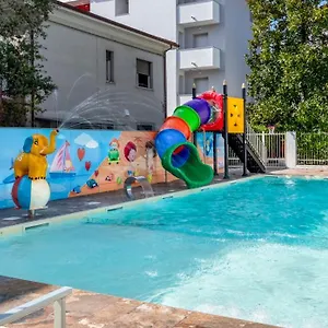 Filmare 3*, Riccione Italie